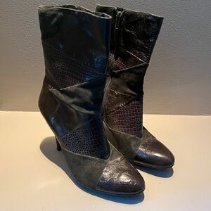 Elegant Women's Boots